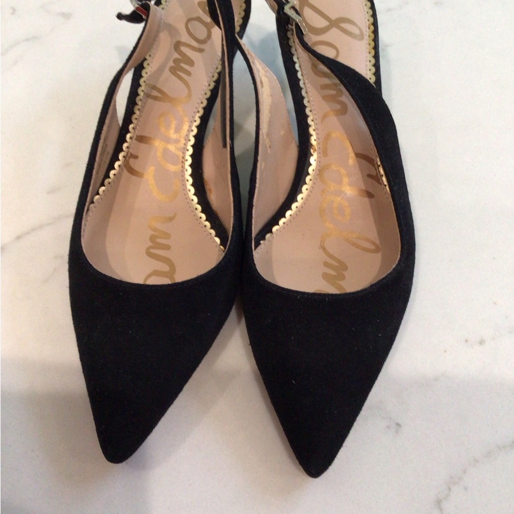 Sam Edelma Ludlow Black Suede Kitten Heel Pointed Toe Pump, Size 6M - Picture 2 of 5